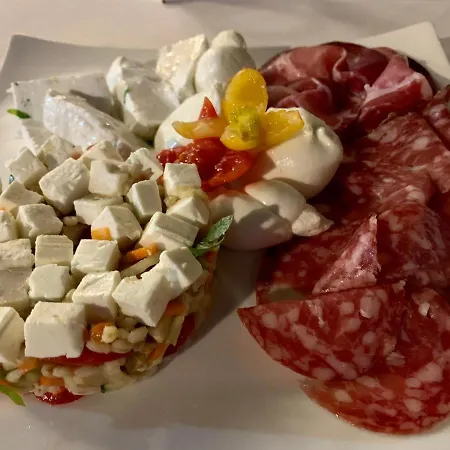 Pina Alloggio per agriturismo *