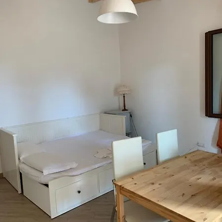 Alloggio per agriturismo Pina *