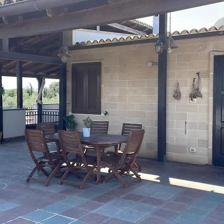 Alloggio per agriturismo Pina